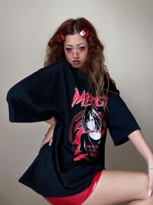 ROMWE Anime Camiseta de hombros caídos con estampado de figura - Negro - Ver 3