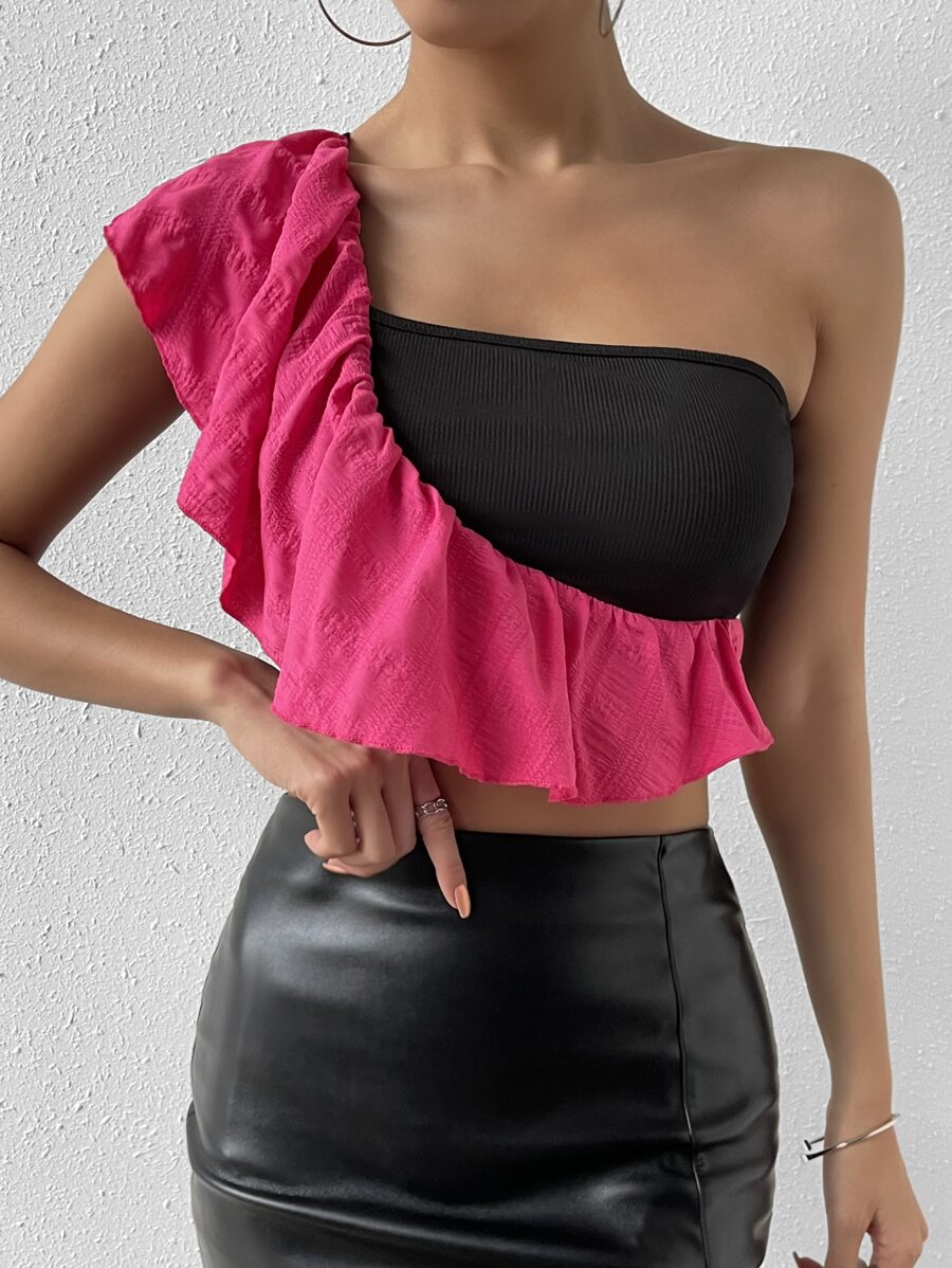 SHEIN Privé Two Tone One Shoulder Ruffle Trim Crop Top - Black - View 1