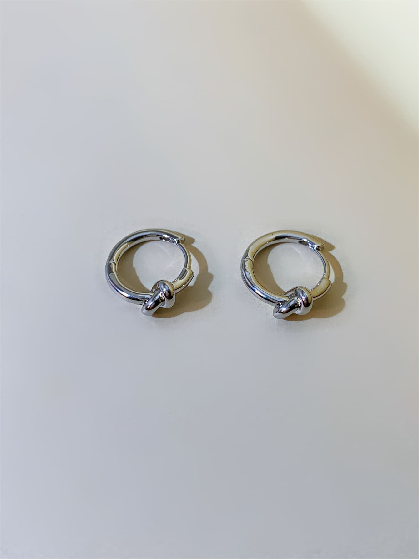 CHOSHILAR 結飾圓耳環