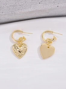 Pendientes largos con textura de metal con corazón - Amarillo Oro - Ver 4