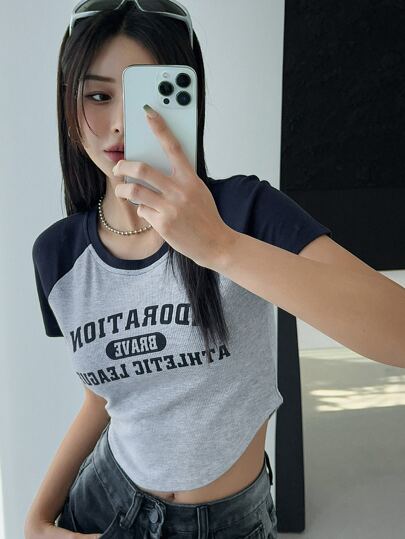 DAZY 字母图案撞色插肩袖T恤、短款上衣 女式学院风上衣