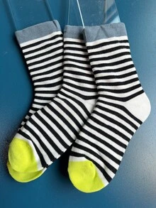 Niños 3 pares Calcetines de tripulación con patrón de rayas - Multicolor - Ver 2