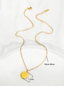 Letter Detail Round Charm Necklace - Yellow Gold - View 3