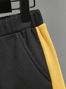 SHEIN 男孩標語圖案連帽衫和運動褲套裝 - 黃色 - 查看 5