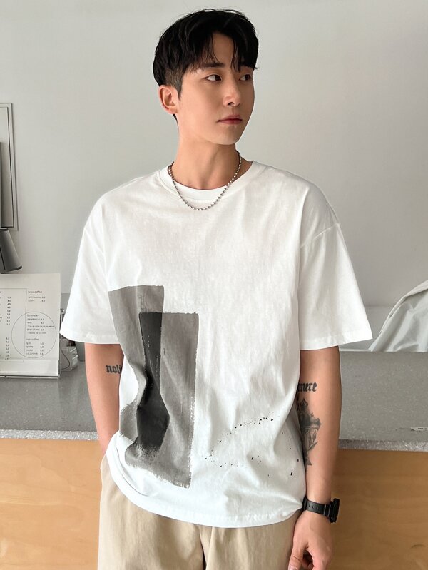 DAZY Men Cotton Colorblock Drop Shoulder Tee