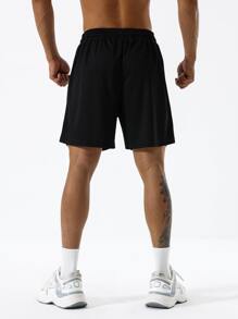 Manfinity Fitness Men Letter Graphic Drawstring Waist Sports Shorts - Black - View 2