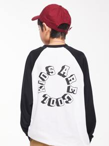 Niño preadolescente Camiseta de manga larga con estampado de letras de estilo japonés para primavera y otoño - Blanco y Negro - Ver 2