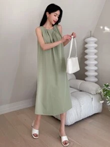 DAZY Solid Plicated Detail Tank Dress - Green - View 7