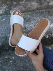 Minimalistische Flache Hausschuhe für Frauen im Freien, Single Band Kunstleder Sandalen mit offener Zehenpartie