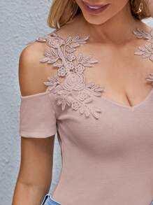 SHEIN Clasi Áo thun nữ Tương phản ren màu trơn Giải trí - Bụi hồng - Xem 4