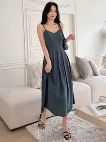 DAZY 素色百褶吊帶洋裝