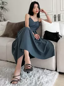 DAZY 素色百褶吊帶洋裝