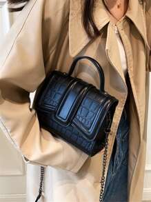 手提包简约优质女士包包，新款通勤小方包百搭时尚感，女士单肩包，斜挎包带链条鳄鱼皮纹理 - 黑色 - 查看 4