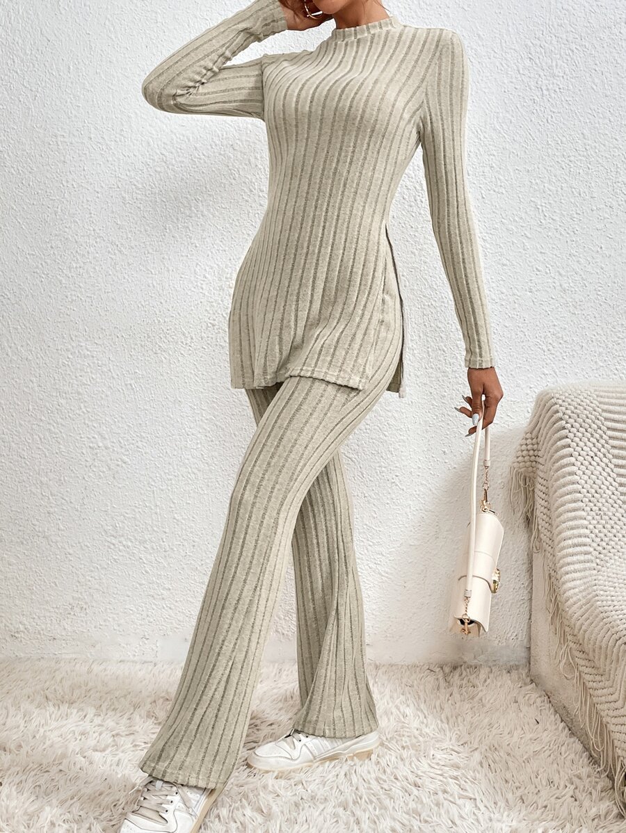 SHEIN Frenchy Chất vải Viền chia cắt Áo thun & Quần ống loe - Màu be - Xem 1