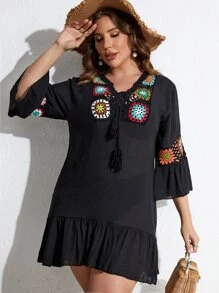 Plus Floral Crochet Insert Tassel Tie Front Ruffle Hem Cover Up Dress - Black - View 4