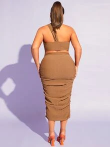 SHEIN SXY Plus One Shoulder O-ring Detail Crop Top & Ruched Pencil Skirt - Khaki - View 5