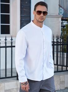 Manfinity Men Plus Letter Patched Detail Shirt - White - View 4