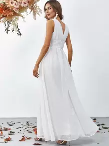 圓點深V領長連衣裙