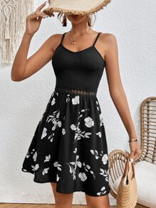 SHEIN Frenchy 印花水溶蕾絲拼接吊帶洋裝 - 黑色 - 查看 6