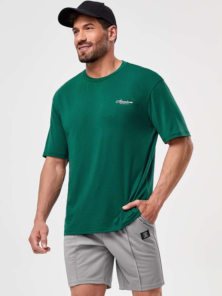 Manfinity Men Letter Graphic Tee & Seam Front Shorts Set - Dark Green - View 1