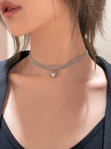 DAZY Heart Charm Choker Valentines