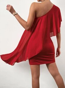 SHEIN Privé 單肩誇張荷葉邊緊身連衣裙 - 紅色 - 查看 3