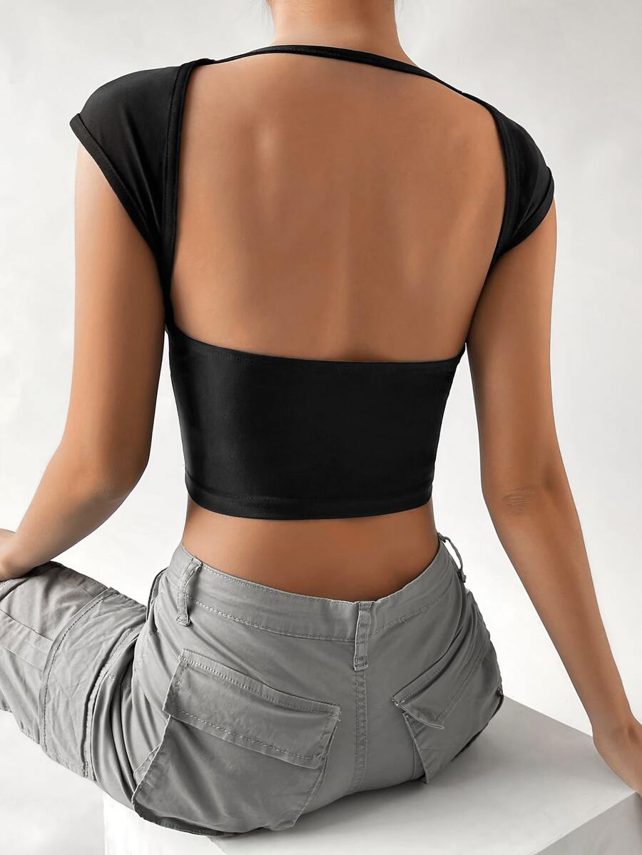SHEIN EZwear Solid Backless Crop Tee - Black - View 1