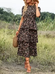 SHEIN Clasi 碎花花瓣袖多層下擺連衣裙 - 黑色 - 查看 6