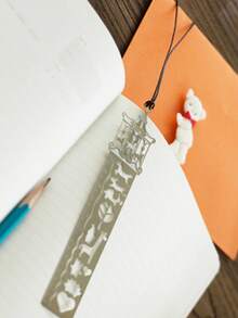 4入組/套銀色太陽和星星圖案鏤空書籤鋁質多用途閱讀書籤 - 銀色 - 查看 3