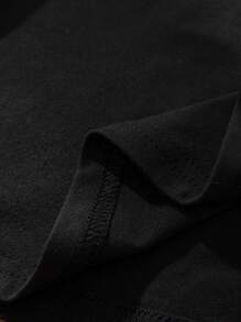 ROMWE MEN Guys Slogan Cartoon Face Graphic Tee - Black - View 5