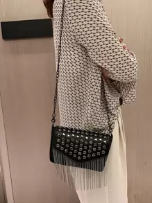 DareSee Bolso cuadrado con solapa, decorado con tachuelas y flecos, ideal para festivales de música, festivales Y2K, vuelta al colegio, otoño, Navidad e invierno. Regalo de Navidad.