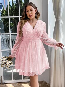 Simplee Plus Size Women Summer New Solid Color Lace Sheer Long Sleeve V-Neck Dress, Suitable For Music Festival, Wedding Guest - Baby Pink - View 3