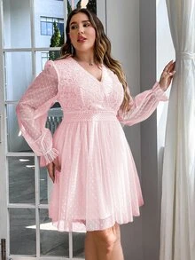Simplee Plus Size Women Summer New Solid Color Lace Sheer Long Sleeve V-Neck Dress, Suitable For Music Festival, Wedding Guest - Baby Pink - View 4