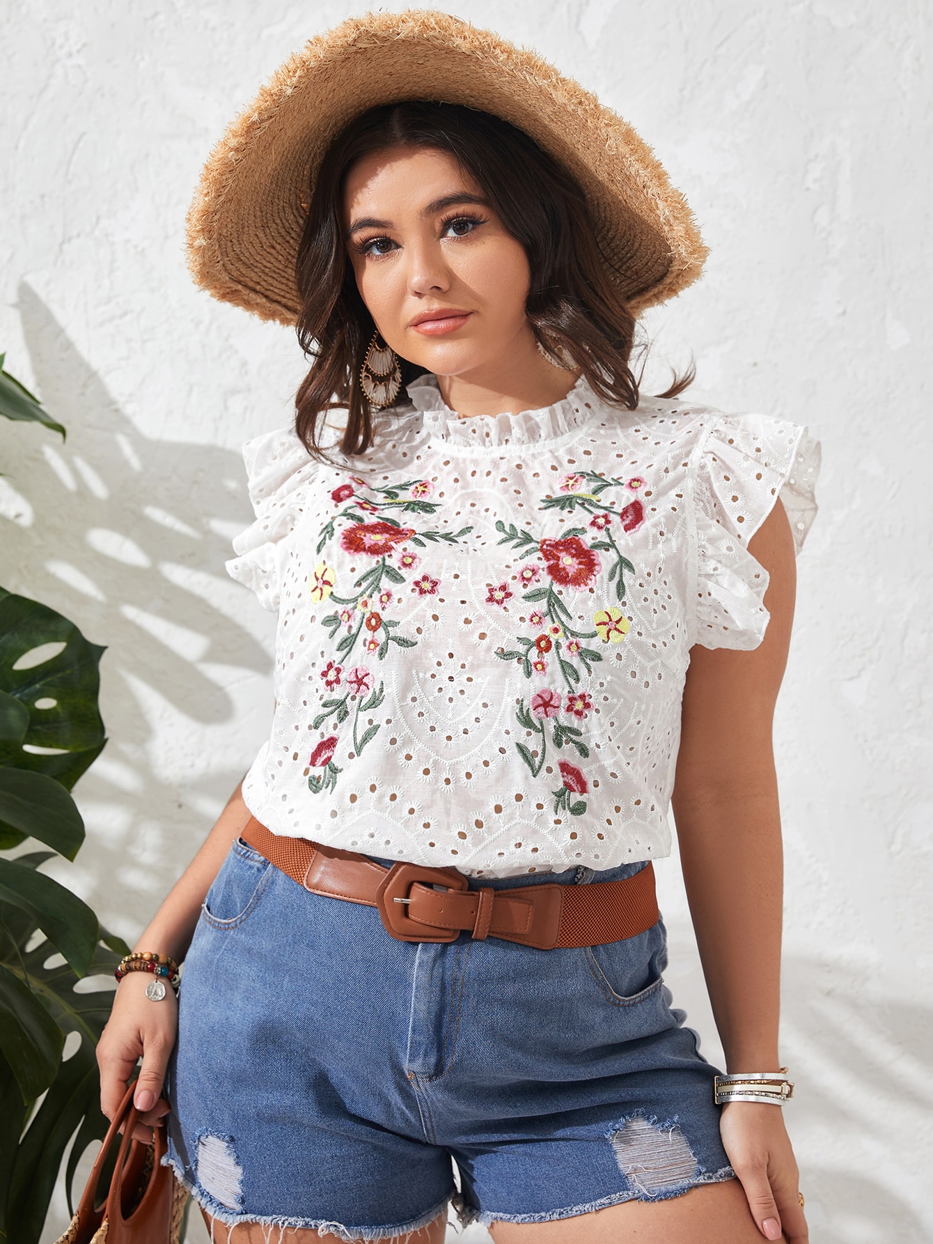 SHEIN VCAY Blouse brod?� fleur ?� volants ?� d?�tails ajour?�s | Mode en ligne | SHEIN FRANCE