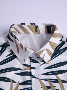 Manfinity RSRT Men Tropical Print Shirt & Drawstring Waist Shorts Without Tee - Multicolor - View 3