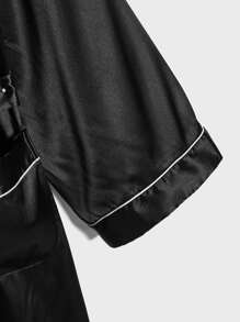 Extended Sizes Hombres Bata de dormir ribete en contraste con cinturón de satén con pantalones - Negro - Ver 4