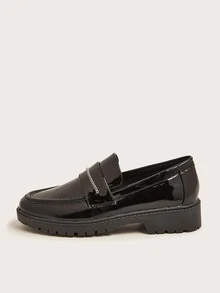 Chain Decor Flat Loafers - Black - View 3