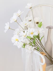 1束人造花，情人节，礼物