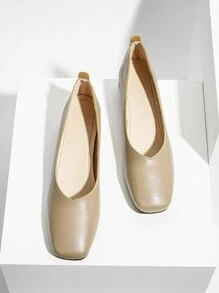 Minimalist Square Toe Flat Shoes - Khaki - View 5