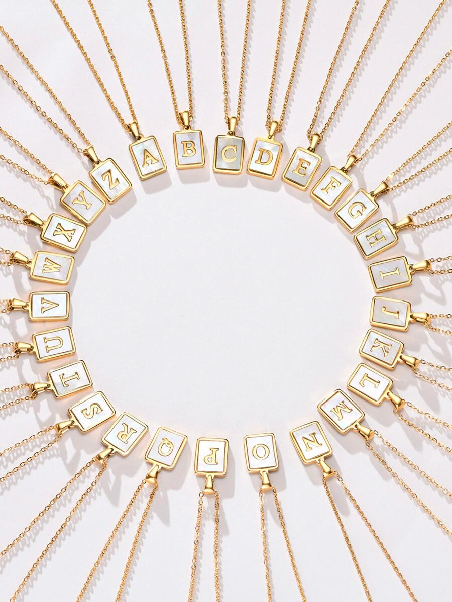 1入組字母細節矩形吊墜項鏈