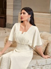 Modelyn 提花流苏边蝙蝠袖连衣裙长款晚礼服 - 米色 - 查看 3