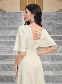 Modelyn 提花流苏边蝙蝠袖连衣裙长款晚礼服 - 米色 - 查看 4