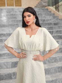 Modelyn 提花流苏边蝙蝠袖连衣裙长款晚礼服 - 米色 - 查看 8