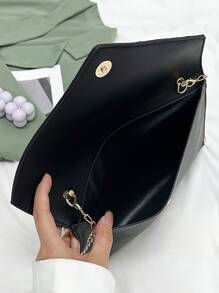 Minimalist Flap Chain Envelope Bag
