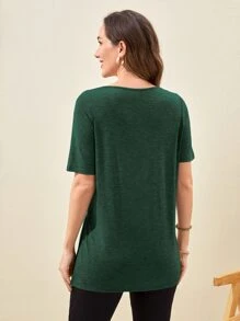 EMERY ROSE Camiseta unicolor bajo con abertura - Verde Oscuro - Ver 2