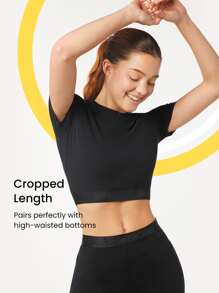 GLOWMODE FeatherFit™ Crop Short Sleeve Shirt - Black - View 4