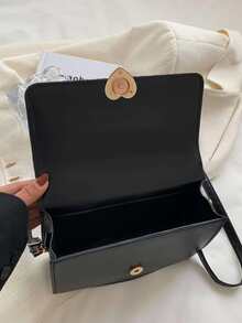 Bolsa cuadrada en relieve geométrico con adorno de corazón con solapa con monedero - Negro - Ver 4