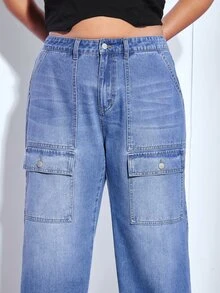 SHEIN Plus Flap Pocket Cargo Jeans - Medium Wash - View 5
