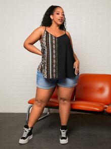 SHEIN CURVE+ 大碼幾何印花吊帶上衣 - 彩色 - 查看 6