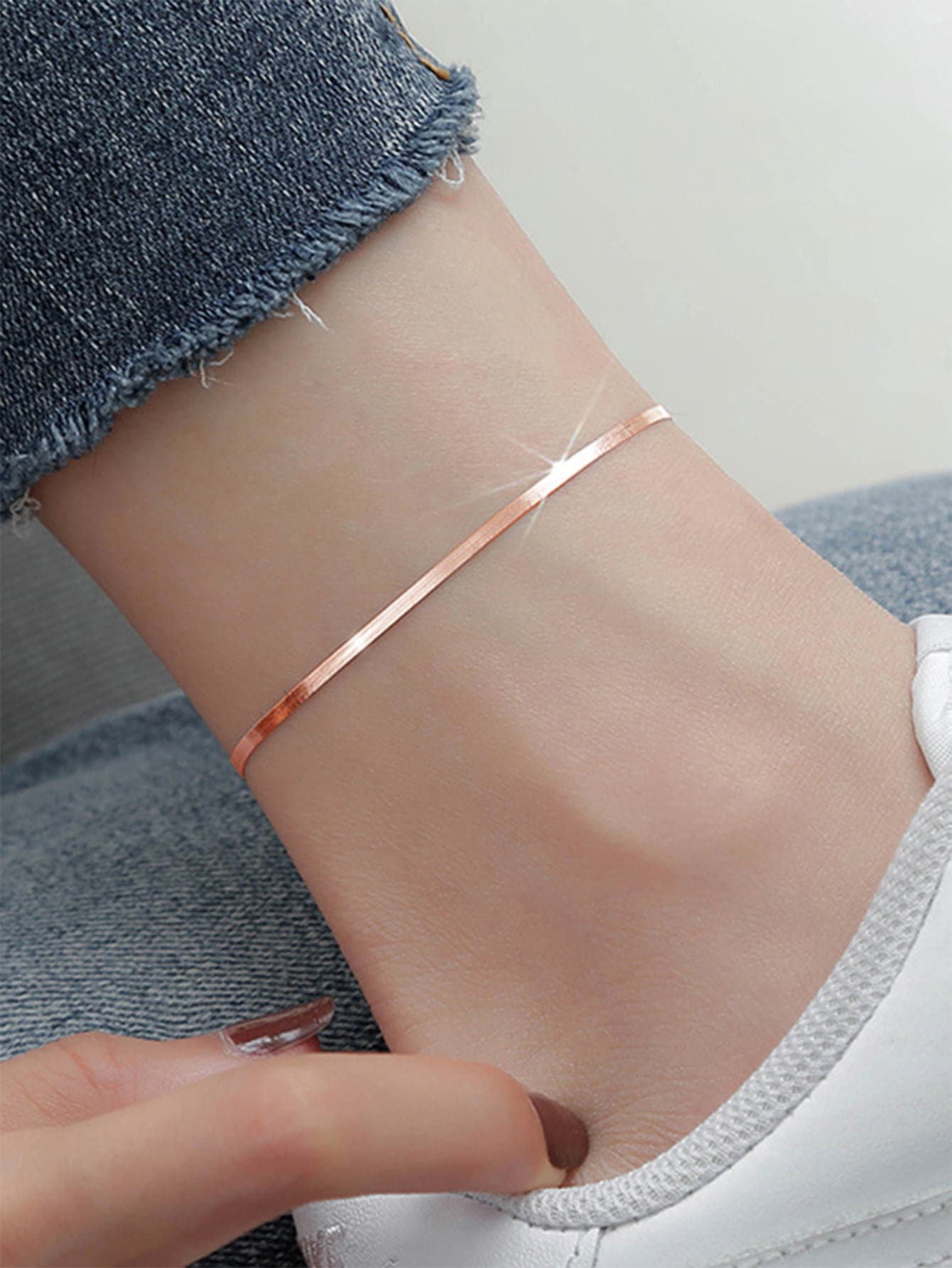 Nooxian Rectangle Charm Anklet